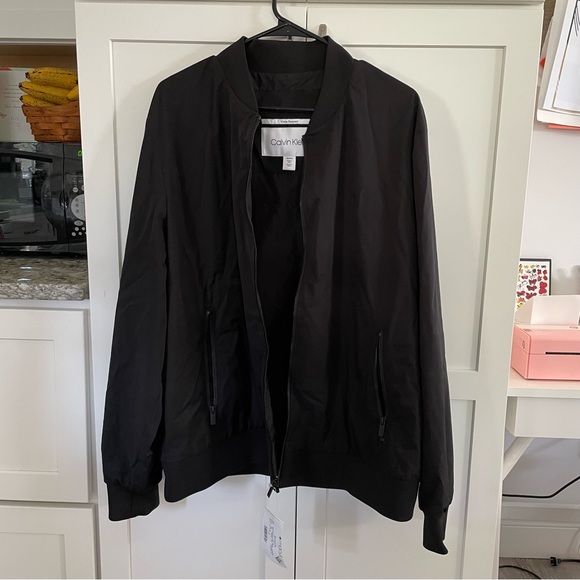 ✨NWT✨Calvin Klein Water Resistant Bomber Jacket